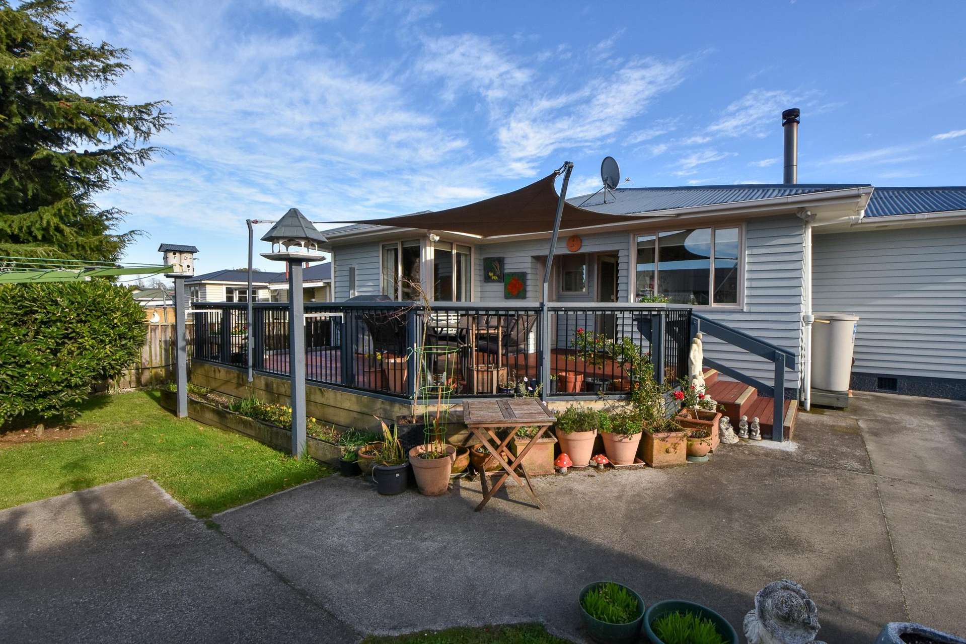 240 High Street North Carterton_0