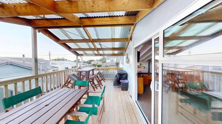 27 Mowhanau Drive 11473_23