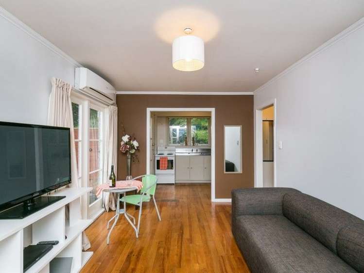 2/17 Hepara Street Hataitai_6