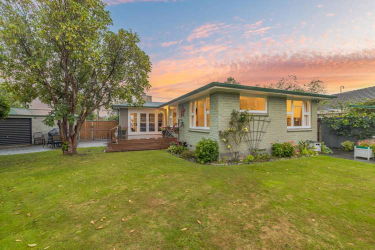 57 Teesdale Street Burnside_13