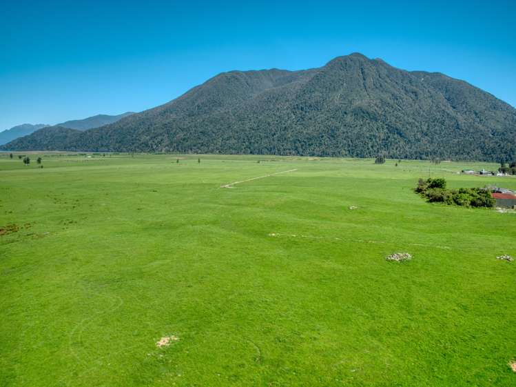 1758 Lake Brunner Road Inchbonnie_5