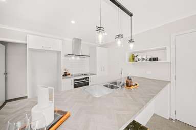 23 John McDonald Mews_1