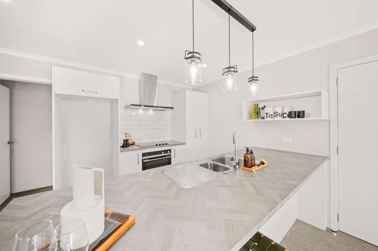 23 John Mcdonald Mews Masterton_1