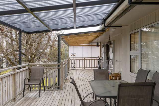 84 Taharepa Road Hilltop_1