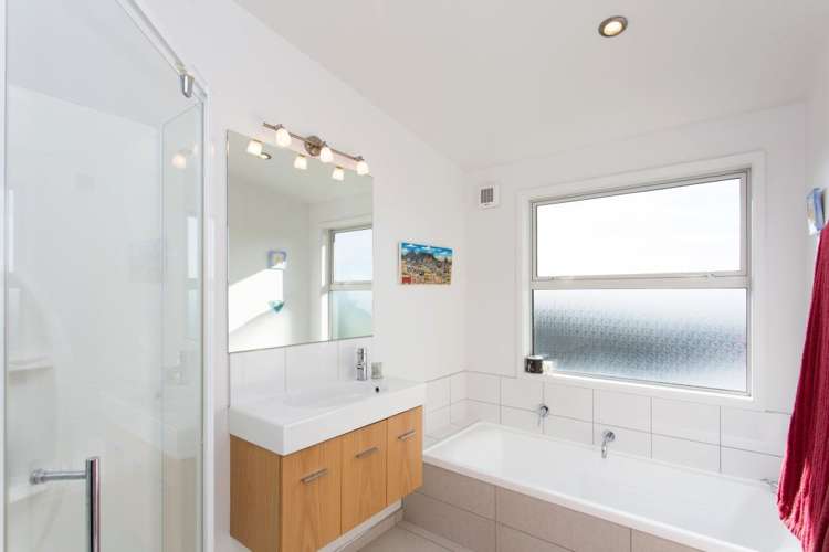 4 Saint Remy Lane Redcliffs_16