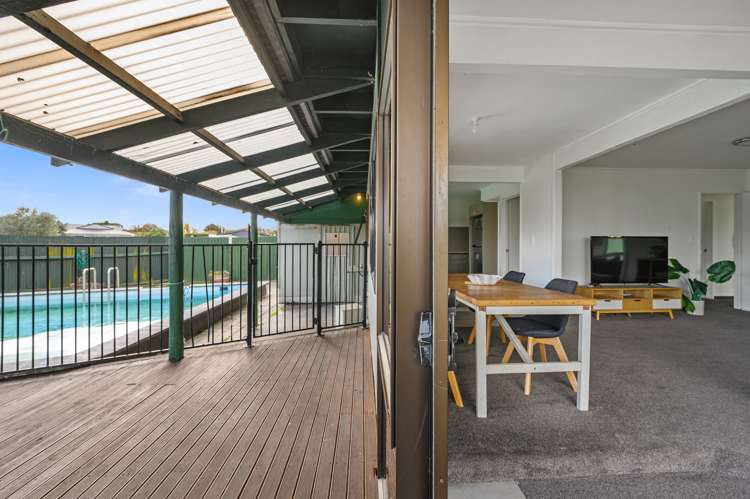 33 Duckworth Crescent Greenmeadows_13