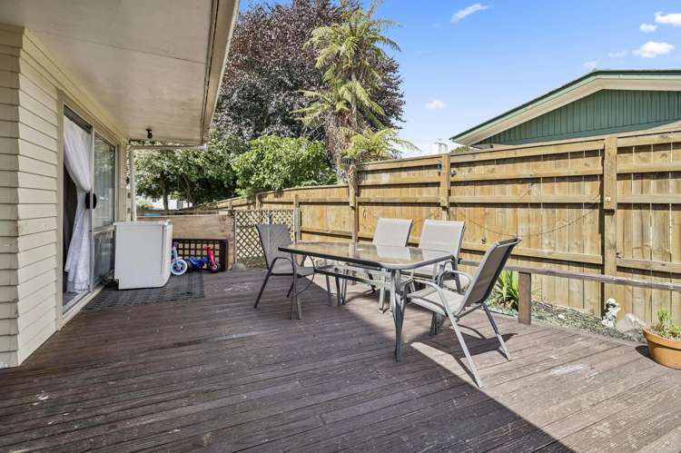 18 Tennyson Drive Owhata_9