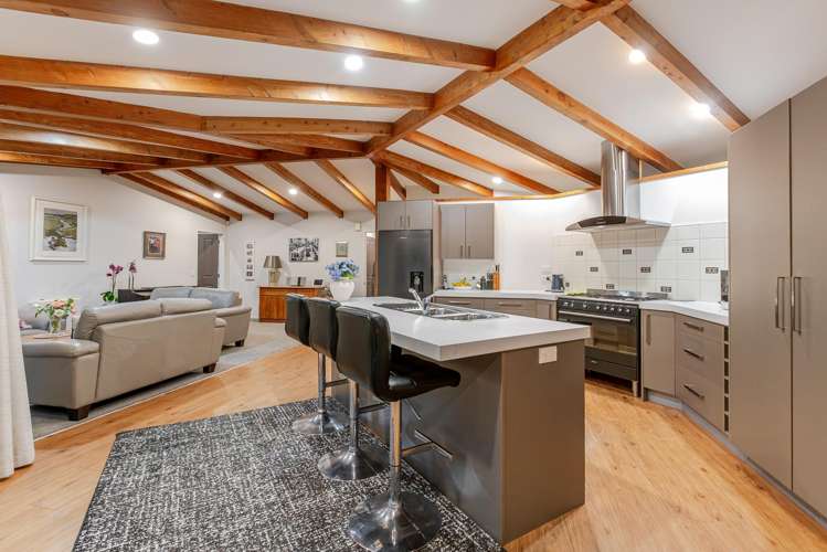 114 Maui Pomare Road_3