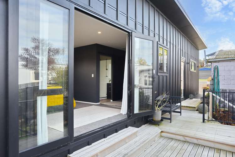 43 Batten Grove The Pines Beach_6