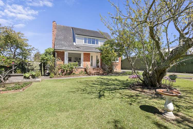 53 Paparoa Road Cockle Bay_25