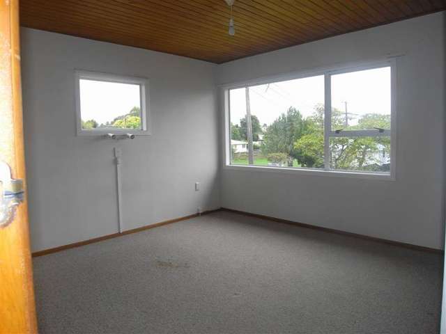 2 Fairlea Road Te Atatu South_4