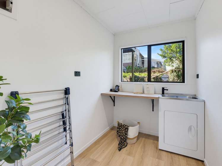 16 Kaiwaka Mangawhai Road Kaiwaka_31