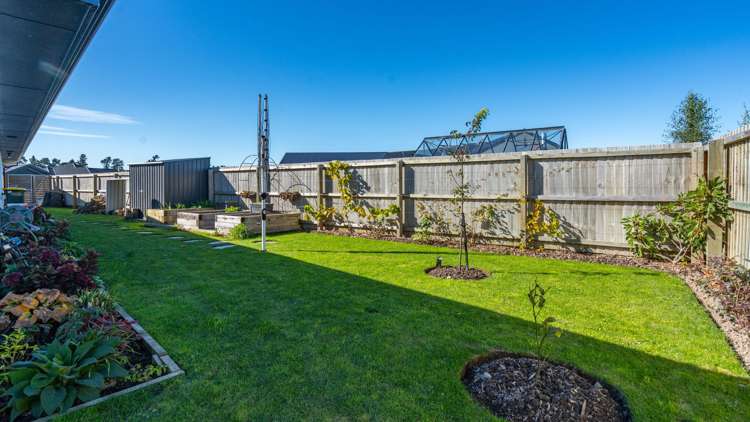 37 Suffolk Drive Kirwee_32