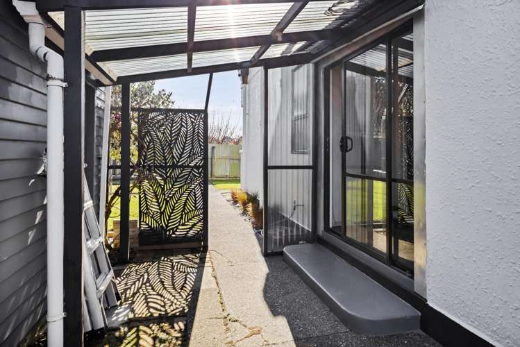 32 Leicester Street Patea_10