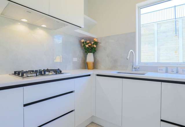 8 Whakahoki Road Flat Bush_3