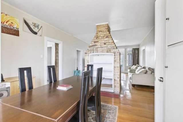 135 Mountain Road Mangere Bridge_4