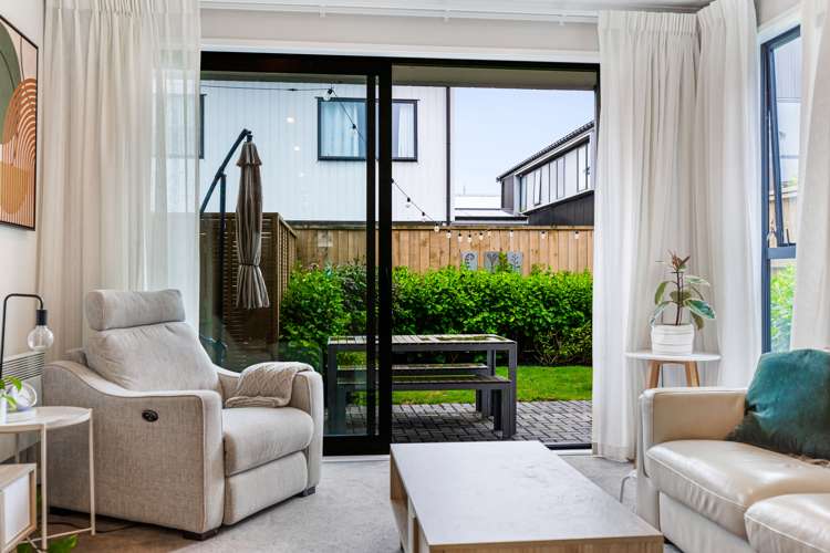 16 Wai Place Westgate_9