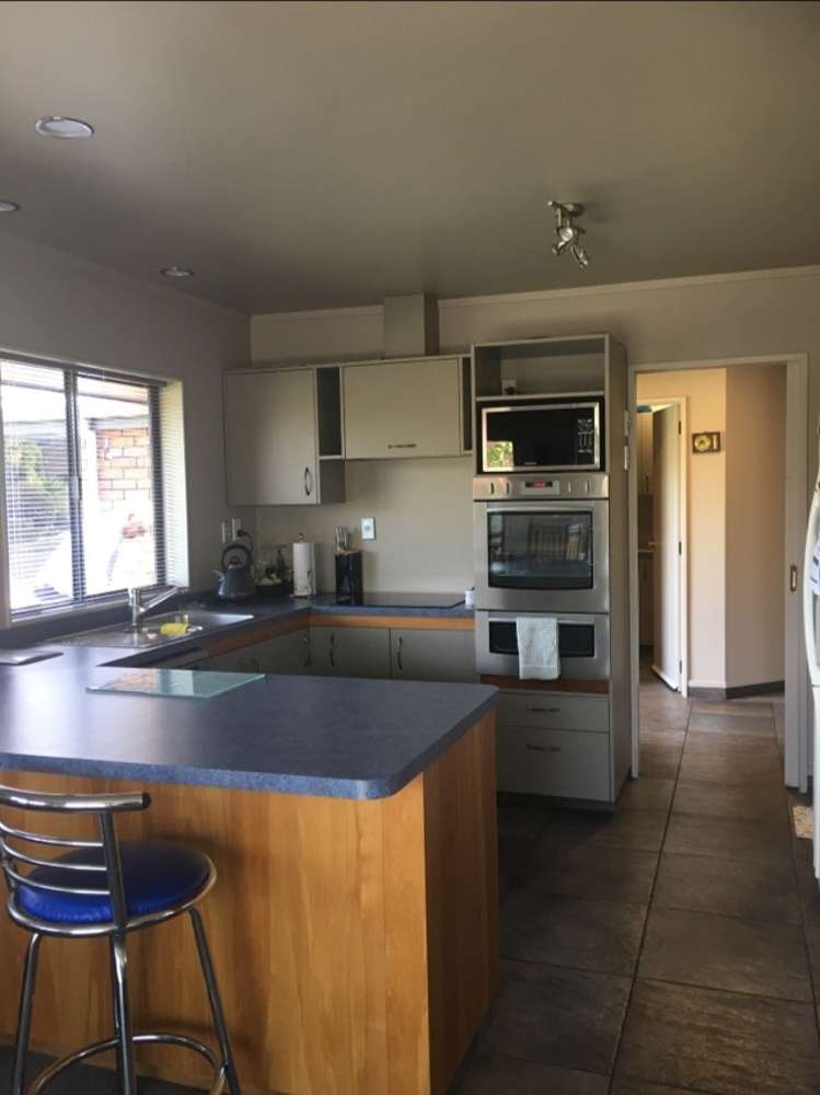 102 Aldinga Avenue Stoke_4