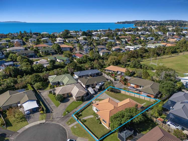 14 Greta Place Stanmore Bay_16