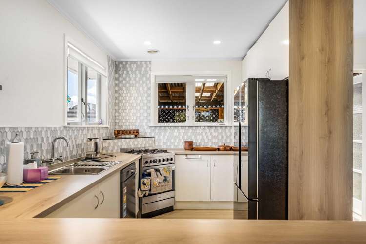 217 Halsey Drive Lynfield_6