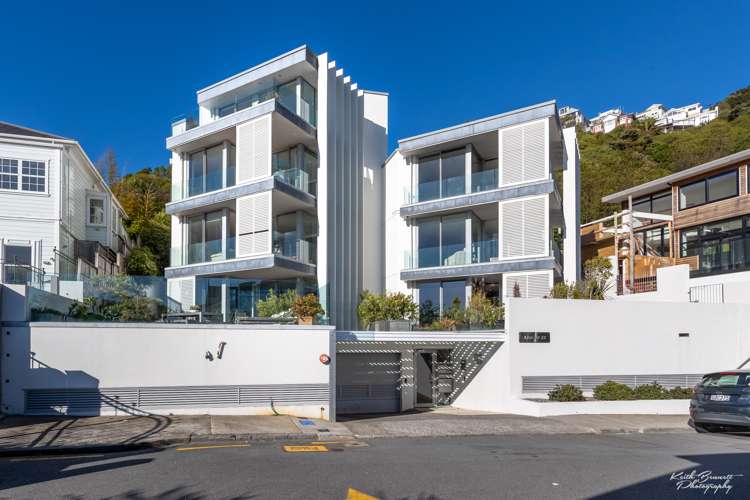 3b/22 Telford Terrace Oriental Bay_1