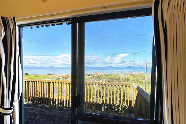 1251 East Coast Road Whakatiwai_20