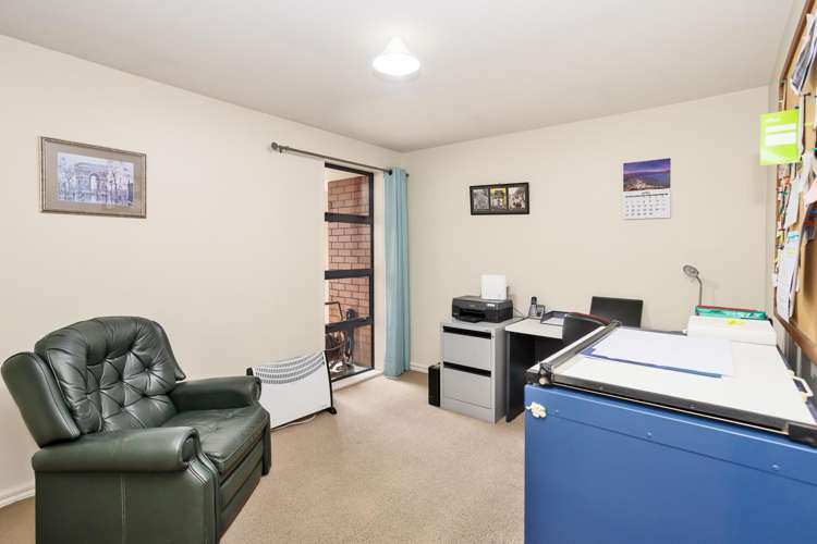 8 Craig Street Waikiwi_26