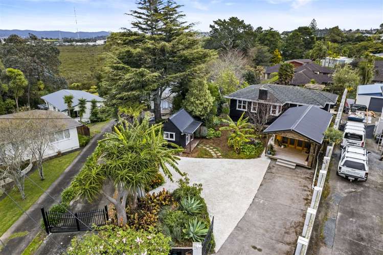 7 Hughes Terrace Te Atatu Peninsula_7