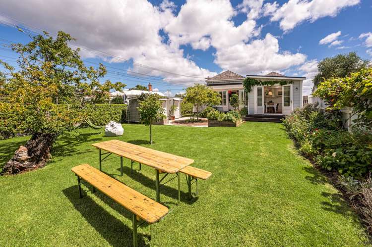 116 Victoria Road Devonport_30