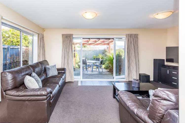 2/10 Jarrow Place Halswell_6