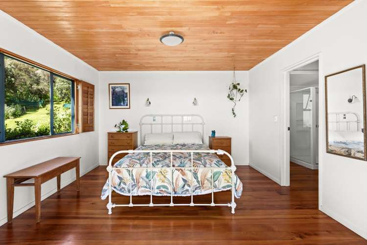 197 Harper Road Waimarama_17