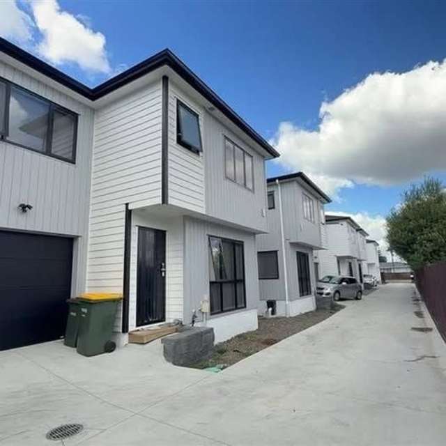 4/174B Clevedon Road Papakura_2