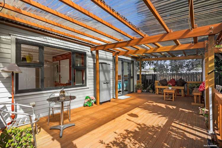 1b Hazel Avenue Mount Roskill_8