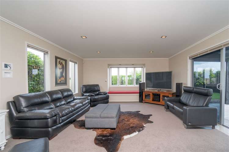 7 Kingsford-Smith Drive Hawera_11