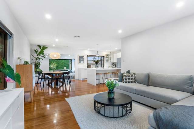 2/21 Montgomery Avenue Rothesay Bay_1