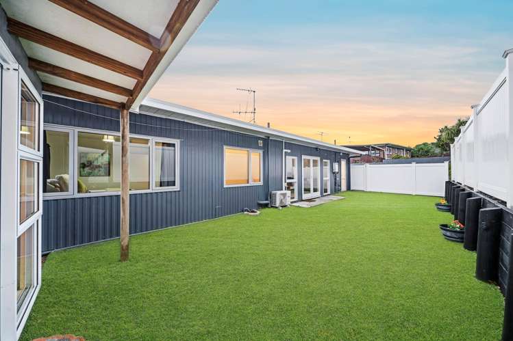 5 Frank Place Hill Park_9