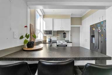 477A Pembroke Road West_3