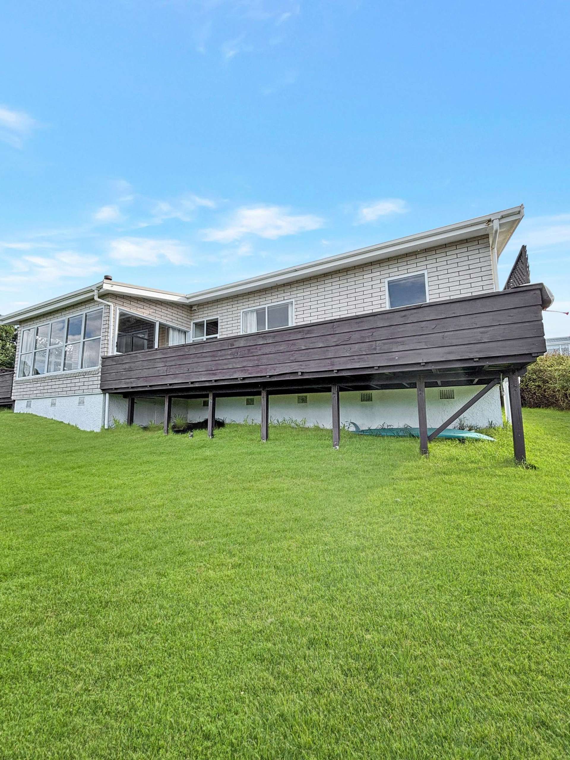 3 Lloyd George Road Wainui_0