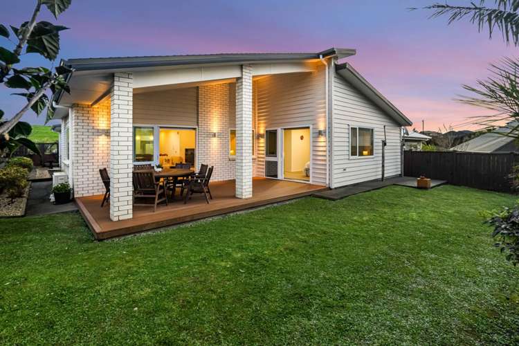 60 Butler Stoney Crescent Silverdale_4