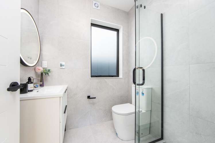 3b Pendlebury Street Green Bay_17