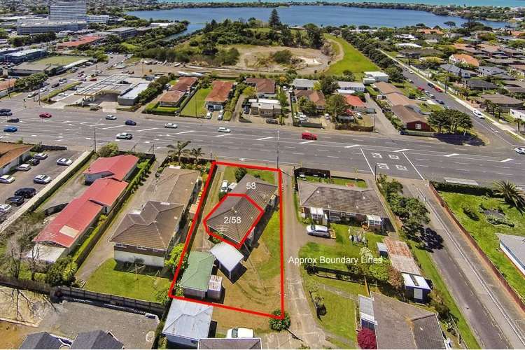 2/58 Taharoto Road Takapuna_1