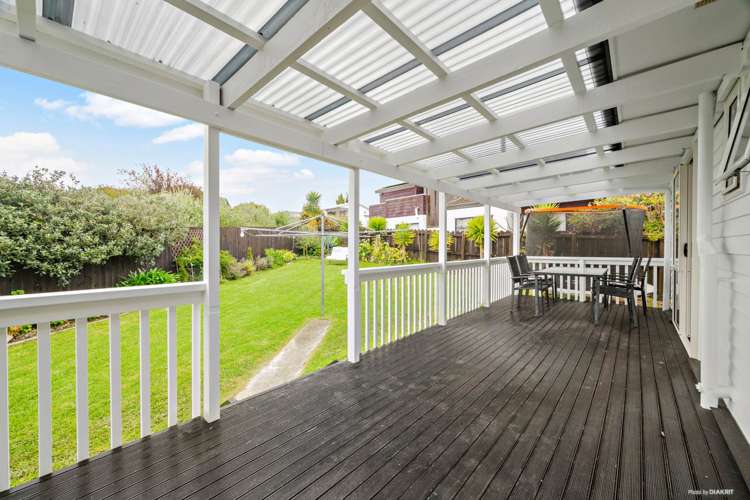 24 Kirby Street Glendene_14