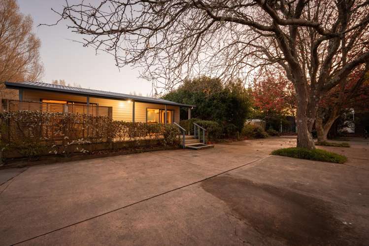 153 Halcombe Road Feilding_25
