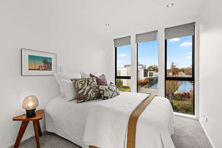 3 Merivale Lane Merivale_11