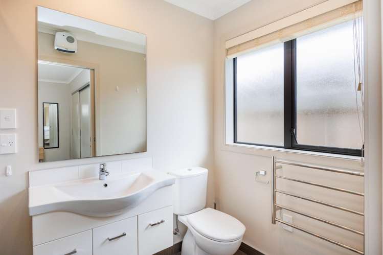 4 Arena Court Palmerston North Central_13