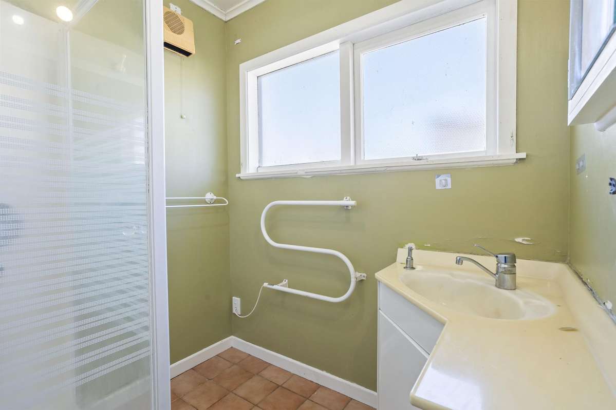 40A Tiroroa Avenue_3