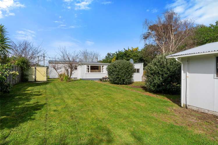 674 Waikawa Beach Road Waikawa Beach_14