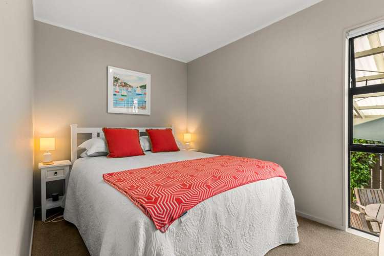 17 Pyle Road West One Tree Point_13