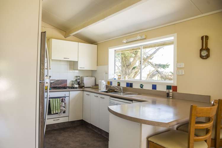 47 Karepo Lane Paparoa_15