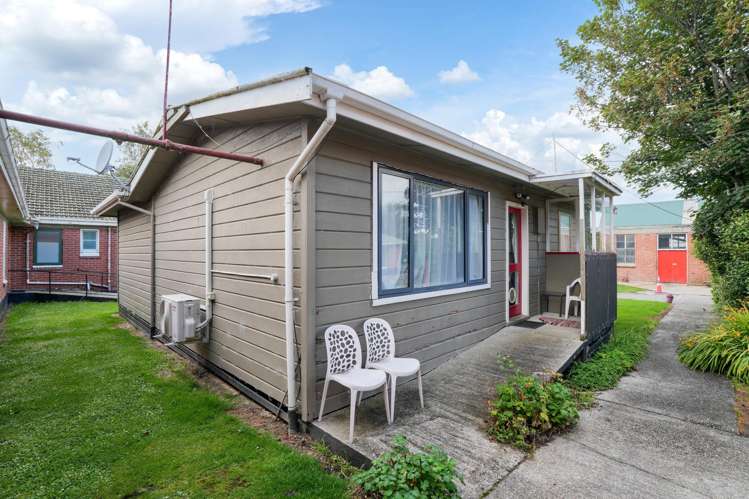 8 Clark Street Owaka_15